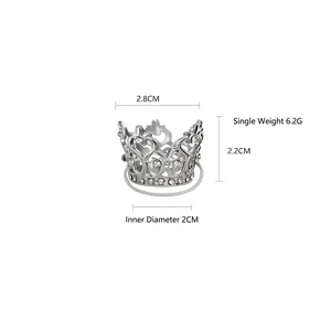 7-inch silver metal mini crown with heart patterns and rhinestones, 2.8cm wide