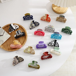 Rhinestone Hollow Out Acrylic Hair Claw Clip For Women Elegant Marble Pattern Hair Accessories For Bun Hairstyles Girls Jewelry
