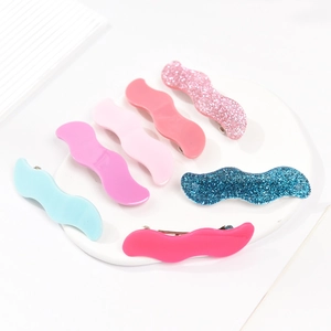 7-piece set of wave-shaped colorful acrylic hair clips with shiny glitter finish