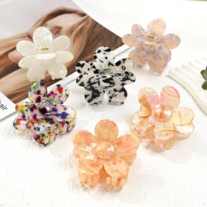 Set of 6 colorful floral hair claws in gradient acrylic finish and metal spring