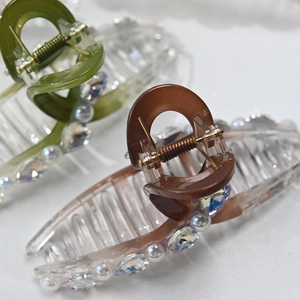 Elegant acrylic hair claw clips with crystals and pearls in olive green and coffee brown