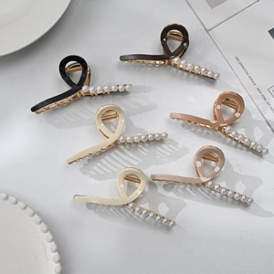 Lot de 5 grandes pinces à cheveux élégantes avec perles tons neutres pour un style français