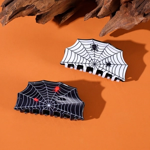 Halloween Acrylic Hair Claw Clips Spider Web Bat Pumpkin Hair Clip For Women Quirky Festive Party Hair Accessories