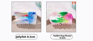 Comparaison détaillée des pinces à cheveux méduse et lapin avec marquage de 8.5cm