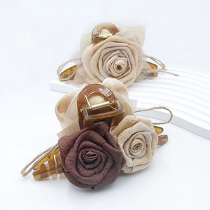 Vintage Fabric Rose Hair Claw Clip For Women Elegant Large Resin Shark Clip With Hemp Rope Flower Hair Accessories