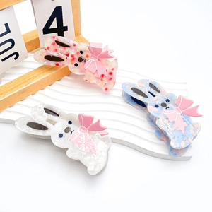 Three-piece set of cute bunny hair claws with acetate floral patterns and pink bows