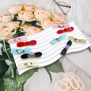 Barrettes à cheveux élégantes en acétate avec fleurs de camélia pour femmes et filles
