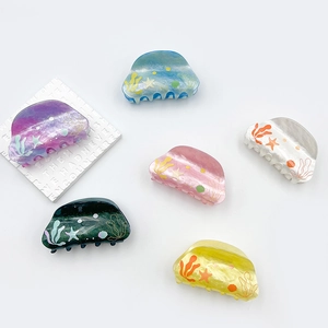 Ocean Theme Acrylic Hair Claw Clips Starfish Seaweed Pattern Elegant Shark Clip Women Fashion Headwear Hair Accessories