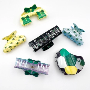 Saudi National Day acrylic hair claw set with palm tree and bow prints in multiple colors