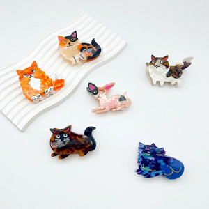 Cute Cartoon Animal Shape Acetate Hair Claw Clip For Women Fashion Handmade Cat Dog Patchwork Rhinestone Shark Hair Clip Accessory