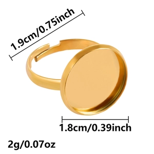 Detailed view of an adjustable golden stainless steel ring base with an 1.8cm round blank tray