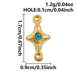 Detail of gold stainless steel star pendant with blue gem and size dimensions