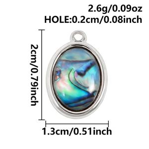Gedetailleerde afmetingen van ovale abalone schelp hanger van edelstaal met gewicht van 2,6g