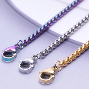 Polished 2.5mm stainless steel box chains in silver, gold and rainbow finish with lobster clasp