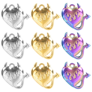 Collana Cuore del Diavolo in Acciaio Inossidabile Motivo a Fiamma Cangiante Oro Argento Placcato Gioielli Punk Gotico Unisex