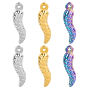 Italian Style Cornicello Chili Pendant Necklace Stainless Steel Spiral Texture 18K Gold Silver Iridescent Jewelry For Women Men