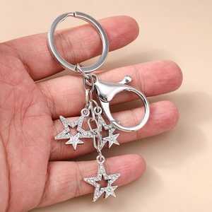 Porte-clés étoile en argent avec strass brillants et fermoir mousqueton pour sacs