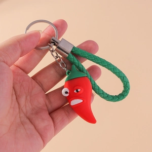 Porte-clés piment rouge 3D rigolo avec lanière en cuir tressé vert et anneau argent