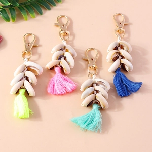 Bohemian Shell Tassel Keychain For Women Natural Cowrie Shell Bag Pendant Gold Alloy Clasp Summer Beach Accessory