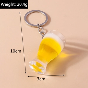 Vue détaillée porte-clés chope de bière avec dimensions et poids pour sacs