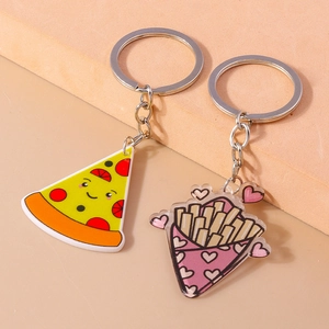 Portachiavi creativi con ciondoli a forma di pizza e patatine fritte in stile cartone animato