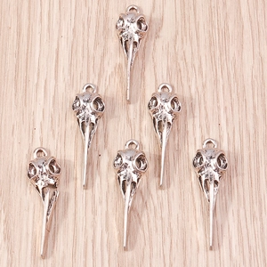 Gothic Raven Skull Pendants Ancient Silver Alloy Crow Bird Head Skeleton Charms For Halloween DIY Jewelry Making Findings