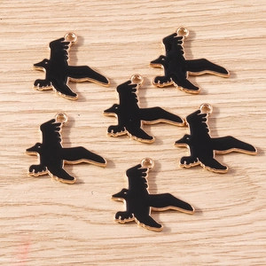 Set of 6 black crow enamel alloy charms with gold metal edges for DIY jewelry making