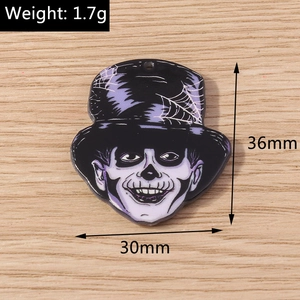 Detailed size and weight view of acrylic skull mermaid pendant for jewelry making
