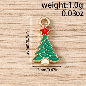 Detail view of 20mm green enamel Christmas tree pendant with measurements and red star