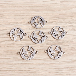 Lot de 6 breloques carte du monde en argent antique avec doubles boucles pour bijoux DIY