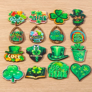 Wooden St Patrick's Day Pendants Green Shamrock Clover DIY Jewelry Charms For Necklace Bracelet Craft Festive Party Decoration