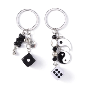 Lot de porte-clés tendance ours panda et tai-chi avec breloques cœur et dés argentés