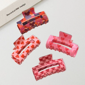 Valentine's Day Sweet Pink Heart Pattern Hair Claw Clip Romantic Hollow Rectangular Hair Clips Fashion Women Hair Accessories