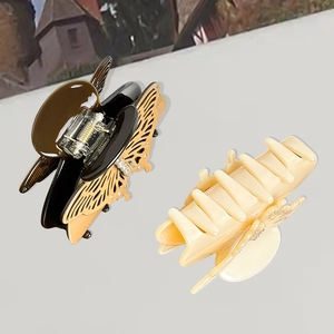 Pinces à cheveux papillon élégantes en acétate avec strass en marron et beige clair