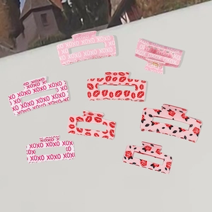 Lot de 7 pinces à cheveux roses avec motifs XOXO, lèvres rouges et roses
