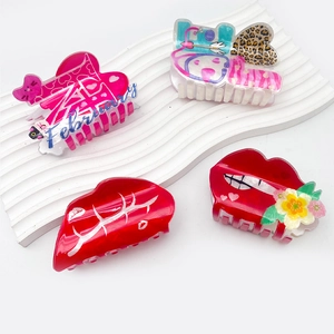 Chic acrylic red lip and heart Valentine hair claw clips set with LOVE patterns