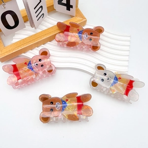 Pince à Cheveux Ours en Dessin Animé en Acrylique Style Coréen Irisé Perlé Imprimé Cœur Ours Fraise Barrette pour Femmes Accessoires