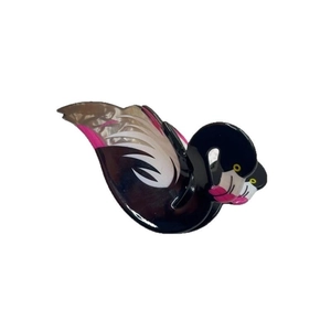 Elegant black swan hair claw clip with cream marble wings for women's high ponytail