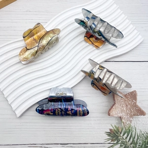 Set of 4 creative denim hat shaped acrylic hair claws with colorful artistic prints