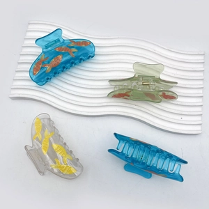 Pinces à cheveux créatives en acrylique translucide avec motifs de poissons colorés