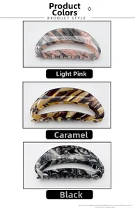 Trois grandes pinces à cheveux en acrylique aux motifs marbre rose et écaille de tortue