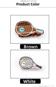 Vue détaillée des pinces à cheveux raquette de tennis en marron et blanc avec texture