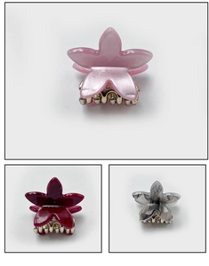 Lot de pinces à cheveux fleurs en acrylique rose, rouge et gris marbré avec clips dorés