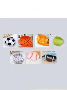 Detailansichten verschiedener Sportball-Haarklammern, darunter Fußball- und Basketball-Stile