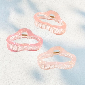 Haarklammer in Wolkenform, hellrosa Perlmutt-Optik, modischer Haarschmuck Damen
