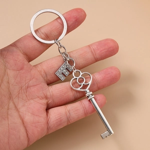 Silver Alloy Heart Key Keychain Moon Pendant Rhinestone Bag Charm Fashion Jewelry Gift For Women Girls Metal Accessory