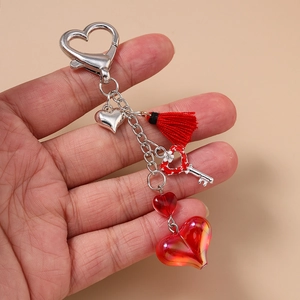 Porte-clés Cœur en Alliage à la Mode Avec Gland Pendentif Clé en Strass Cadeau Romantique pour Femme Accessoires Sac