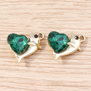 Ciondolo delfino dorato con cristallo a cuore smeraldo per creazione gioielli fai-da-te