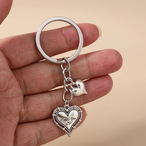 Porte-clés double cœur argenté avec gravure I Love You pour décoration de sac