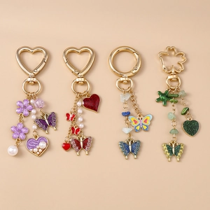 Mode Zinklegierung Schmetterling Herz Schlüsselanhänger Taschenanhänger Emaille Anhänger Mit Imitationsperle Glitzer Für Damen Dekor